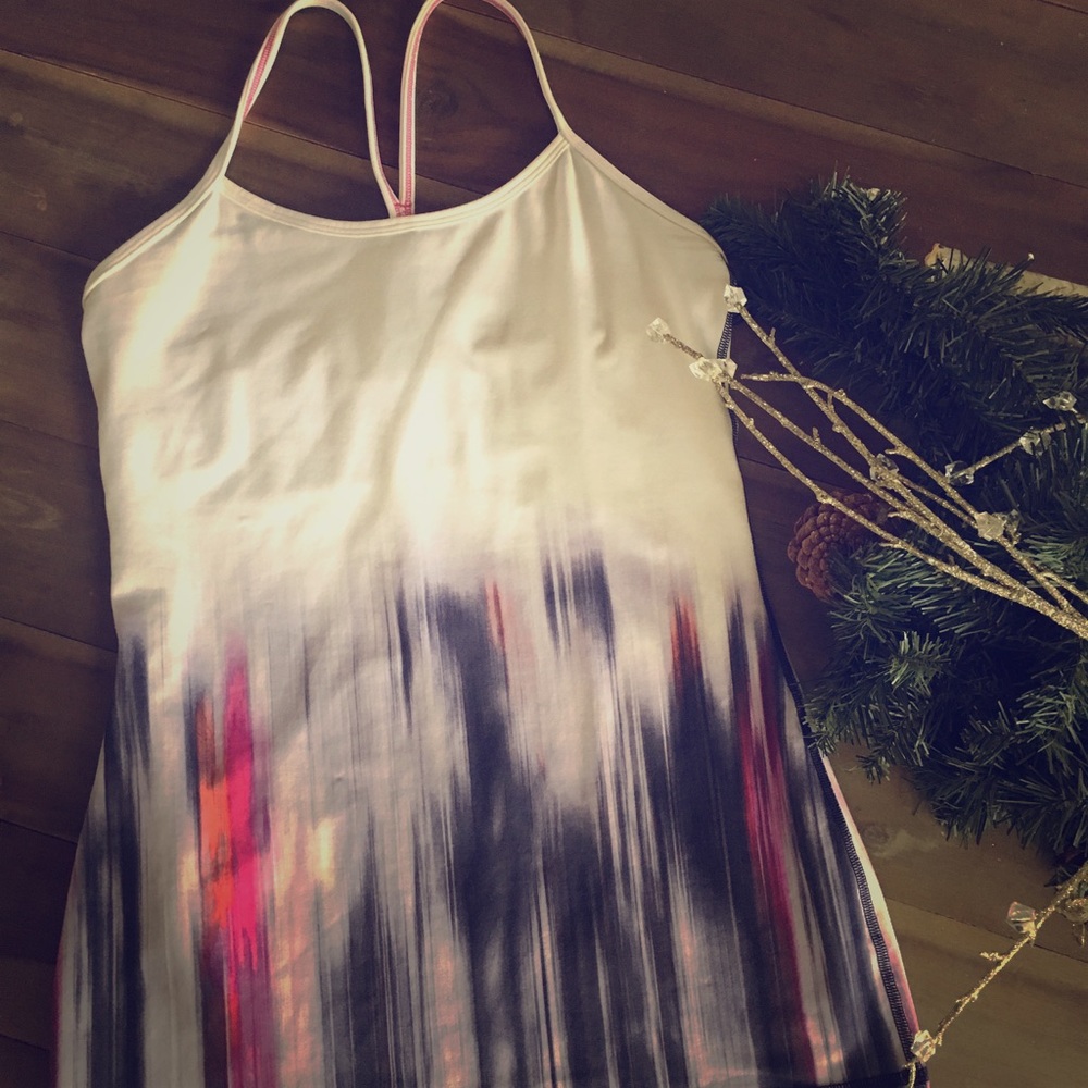 Lululemon Power Y tank size 6